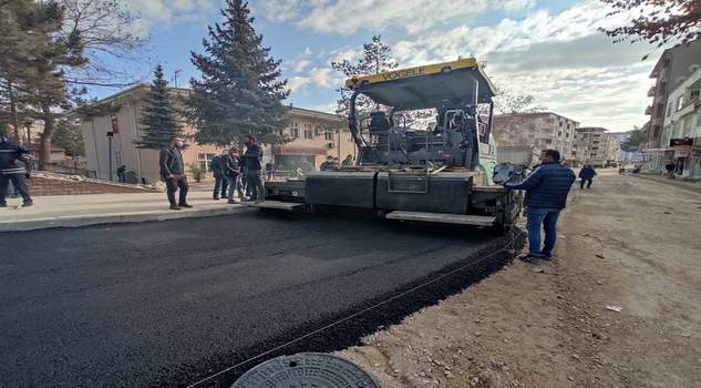 Sorgun Belediyesi tarafından ilçede alt yapı çalışmaları tamamlanan cadde ve