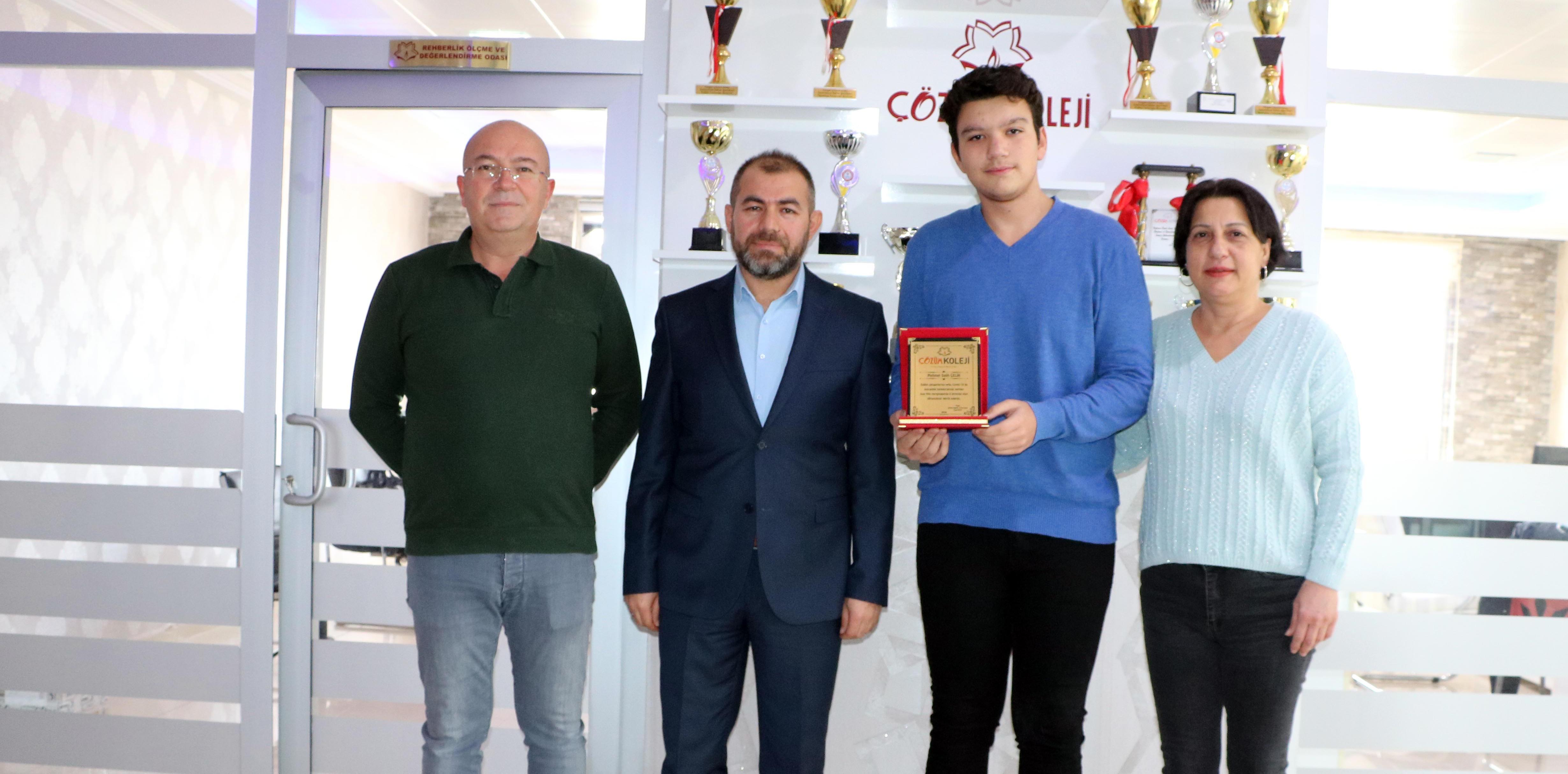 Yozgat Çözüm Koleji Anadolu Lisesi 9. sınıf öğrencisi Mehmet Salih