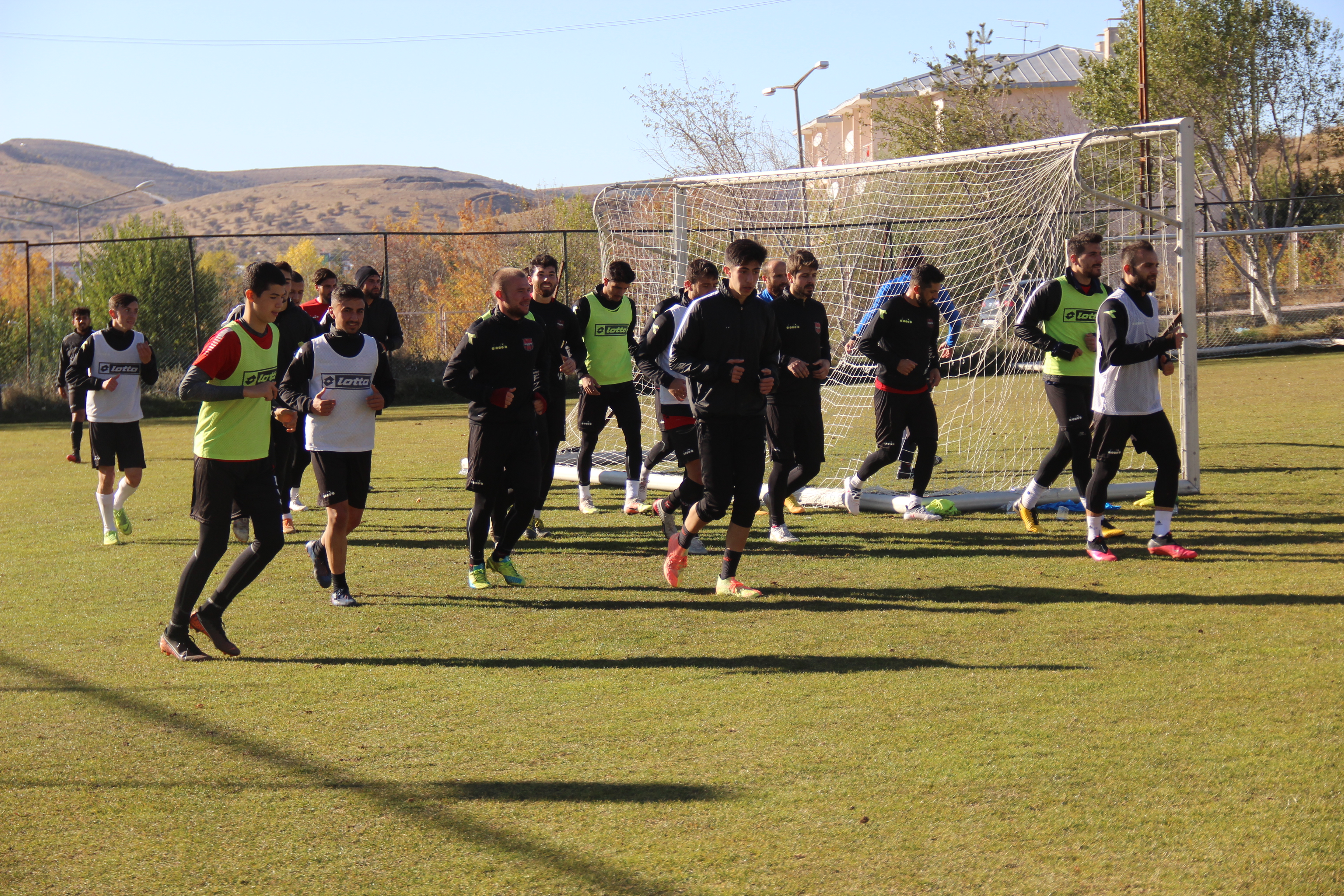 Misli.com 3.lig 2. Grupta mücadele veren Yozgatspor 1959 FK ikinci