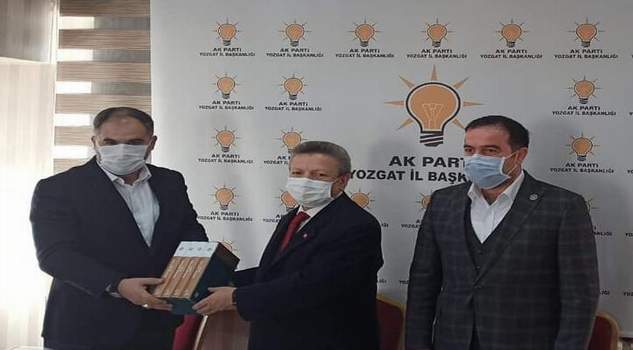 Memur Sen Yozgat Şube Başkanı Kenan Şerefli, beraberinde Sağlık Sen