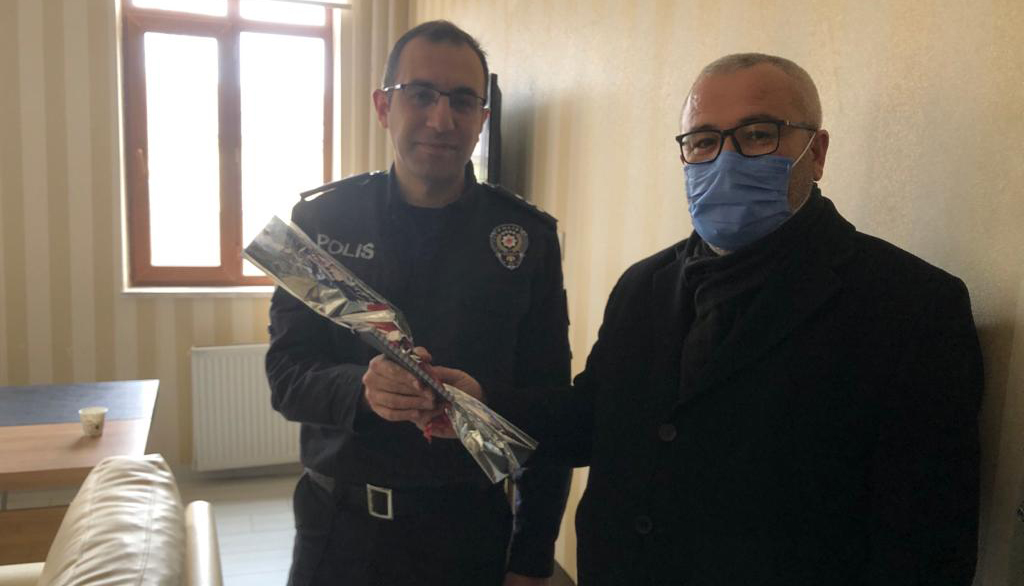 MHP Yerköy İlçe Teşkilatı İlçe Emniyet Müdürlüğü’nde görevli polisleri ziyaret