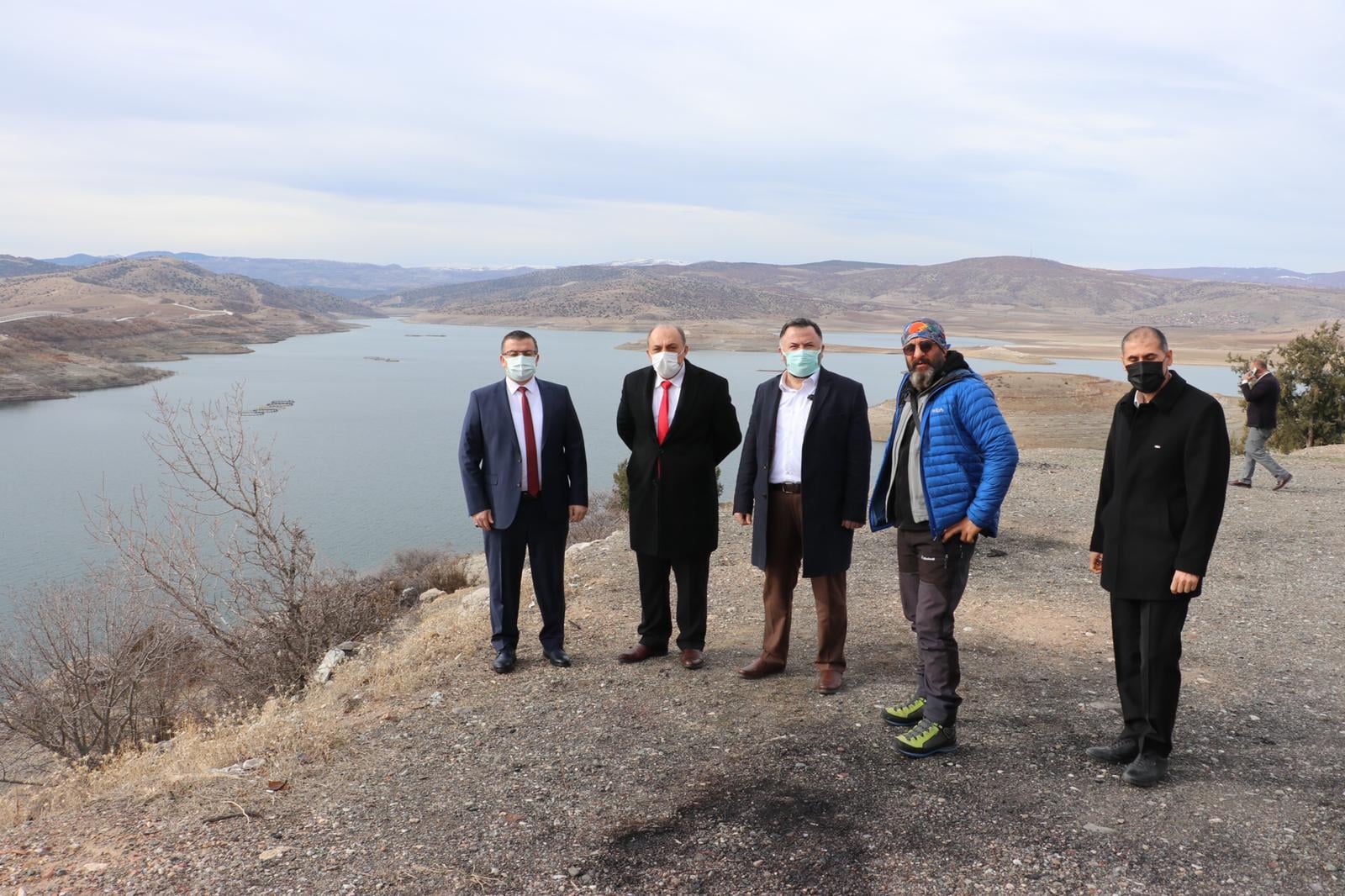 Cumhurbaşkanı Yardımcısı Fuat Oktay’ın talimatıyla Türkiye Rafting Federasyon Başkanı Fikret