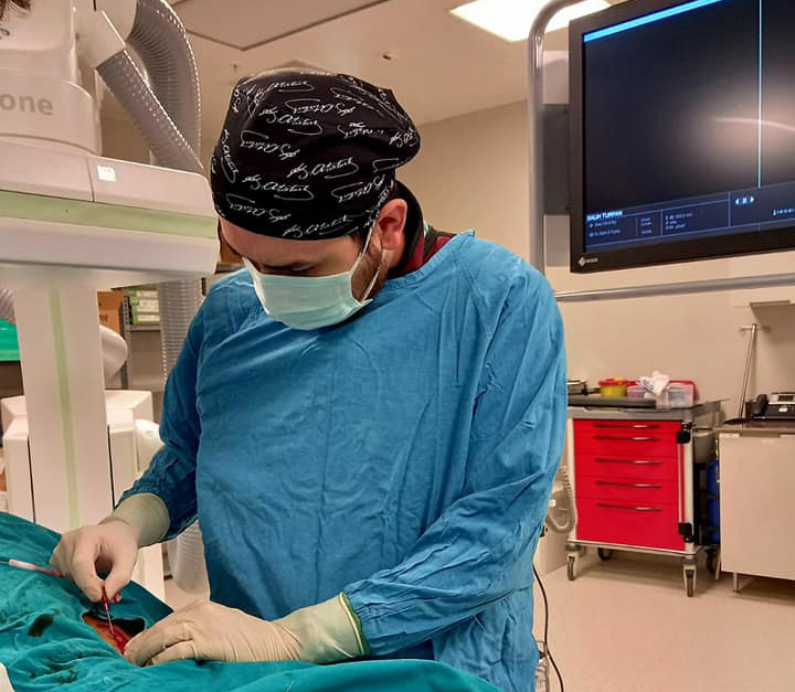 Yozgat Şehir Hastanesinde ilk kez gerçekleştirilen Anevrizma nedeniyle İliak Stent