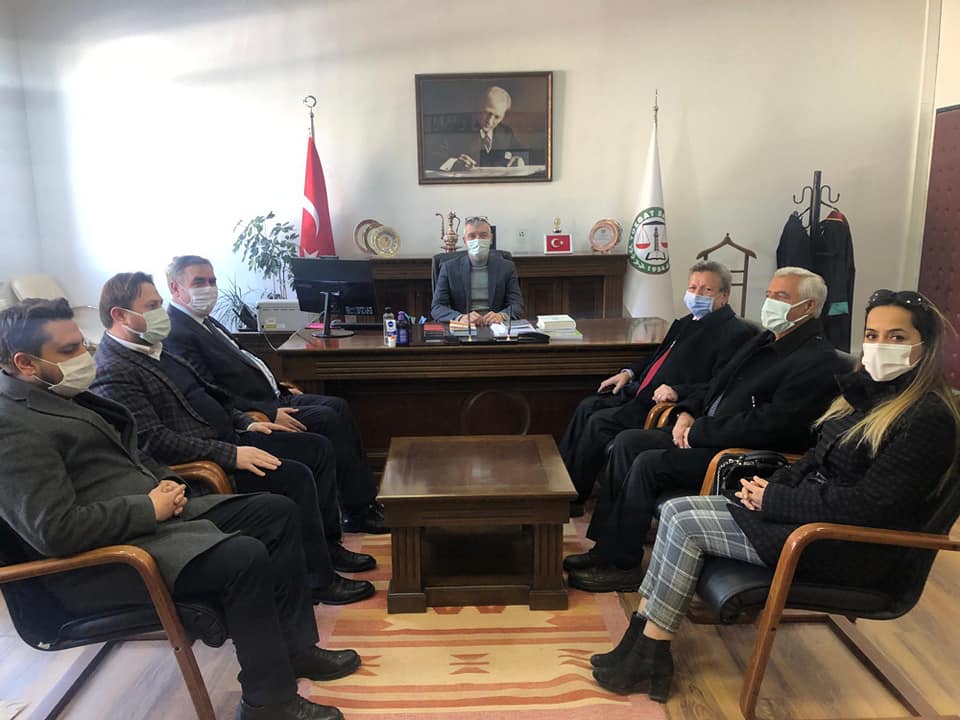 AK Parti Yozgat İl Başkanı Yusuf Başer, beraberinde yönetim kurulu