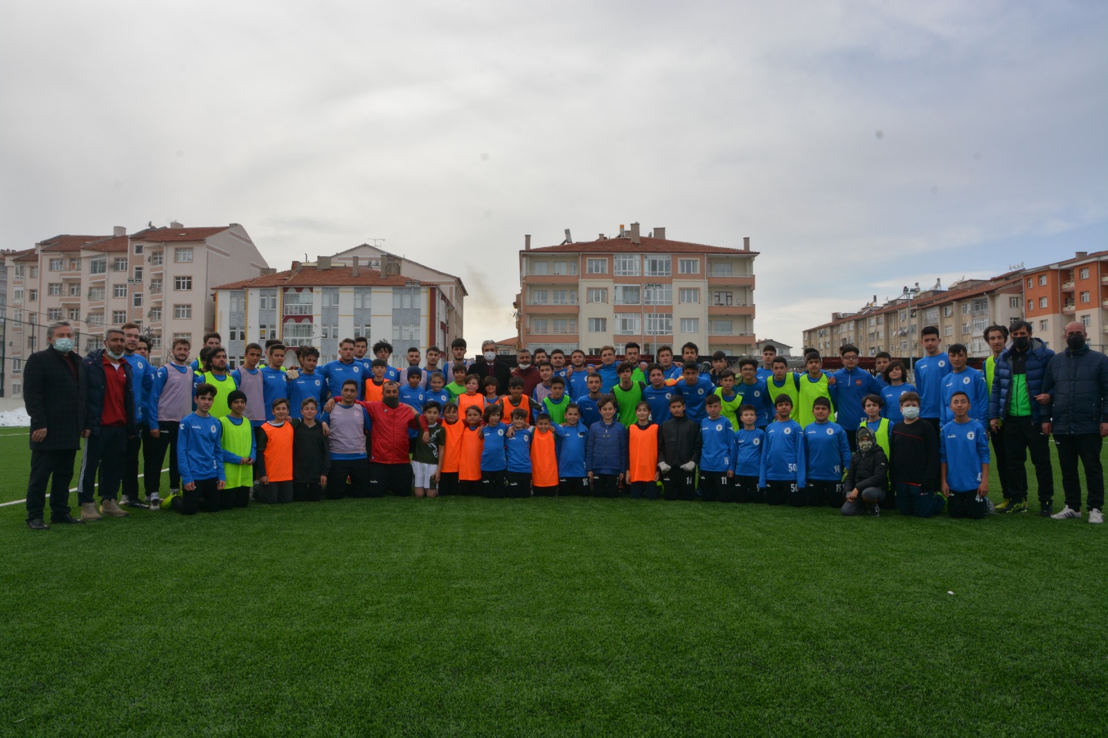 Yozgat Belediye Başkanı Celal Köse, Yozgat Belediyesi Bozokspor kulübünün antrenmanını
