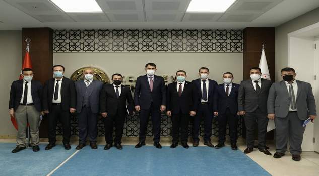 Milliyetçi Hareket Partisi (MHP) Yozgat Milletvekili İbrahim Ethem Sedef, beraberinde