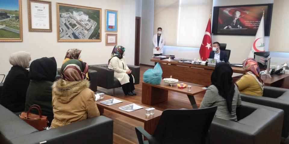 AK Parti Yozgat Kadın Kolları İl Başkanı İlknur Ünal beraberinde