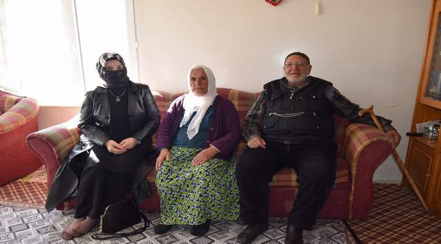 Yozgat Belediye Başkanı Celal Köse'nin eşi Nagihan Köse, her hafta Cuma günleri