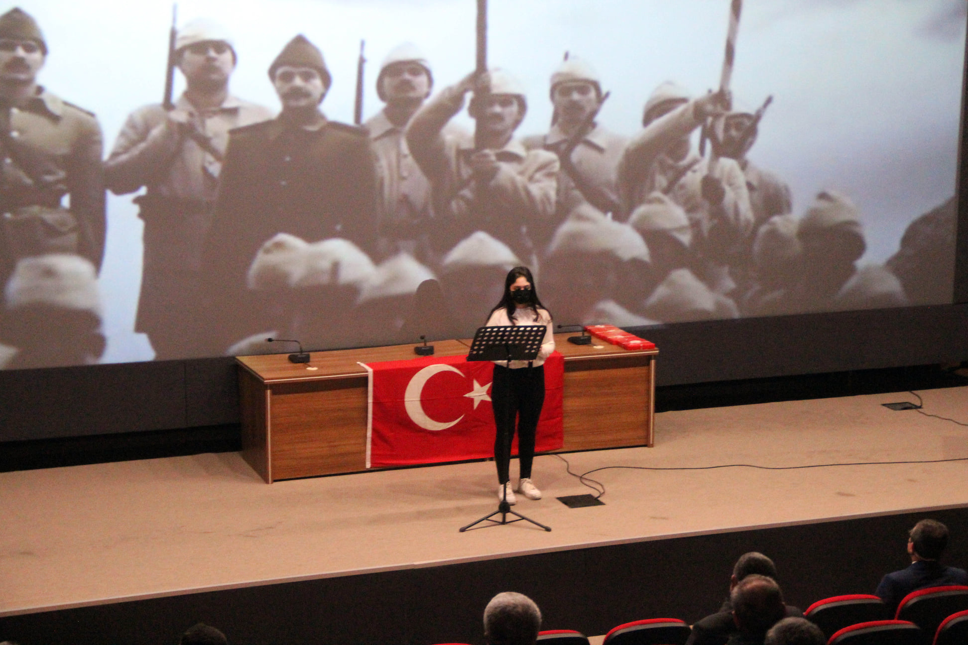 Tüm yurt genelinde kutlanılan; Kurtuluş Savaşı’nın amacını ve ruhunu, milletin