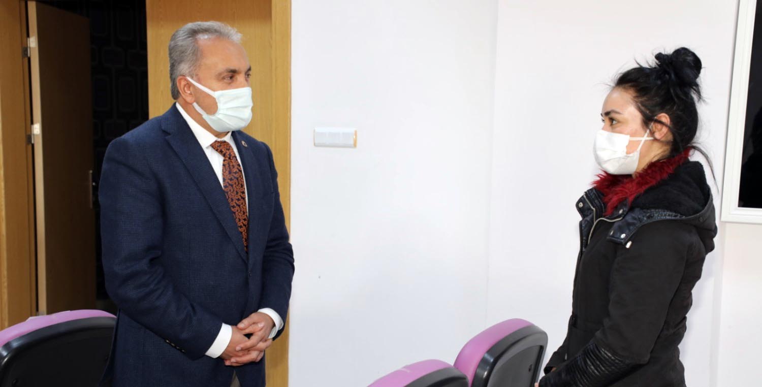 Sağlık Bakanlığı Bilim Kurulu’nun tavsiyeleri, Yükseköğretim Kurulu Başkanlığı’nın (YÖK) kararları