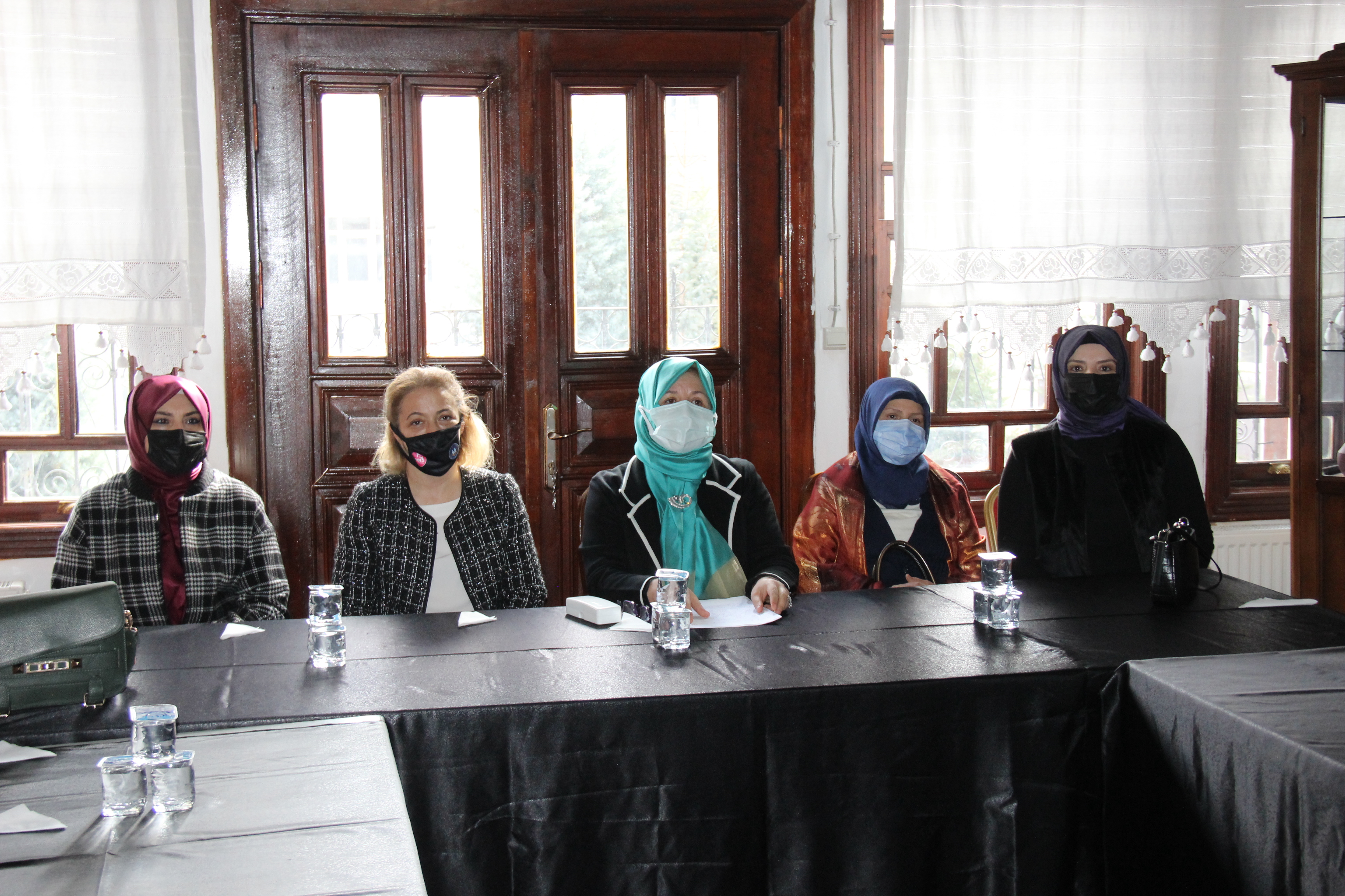 Yozgat Üretici Kadınlar Dayanışma Derneği tarafından 8 Mart Dünya Kadınlar