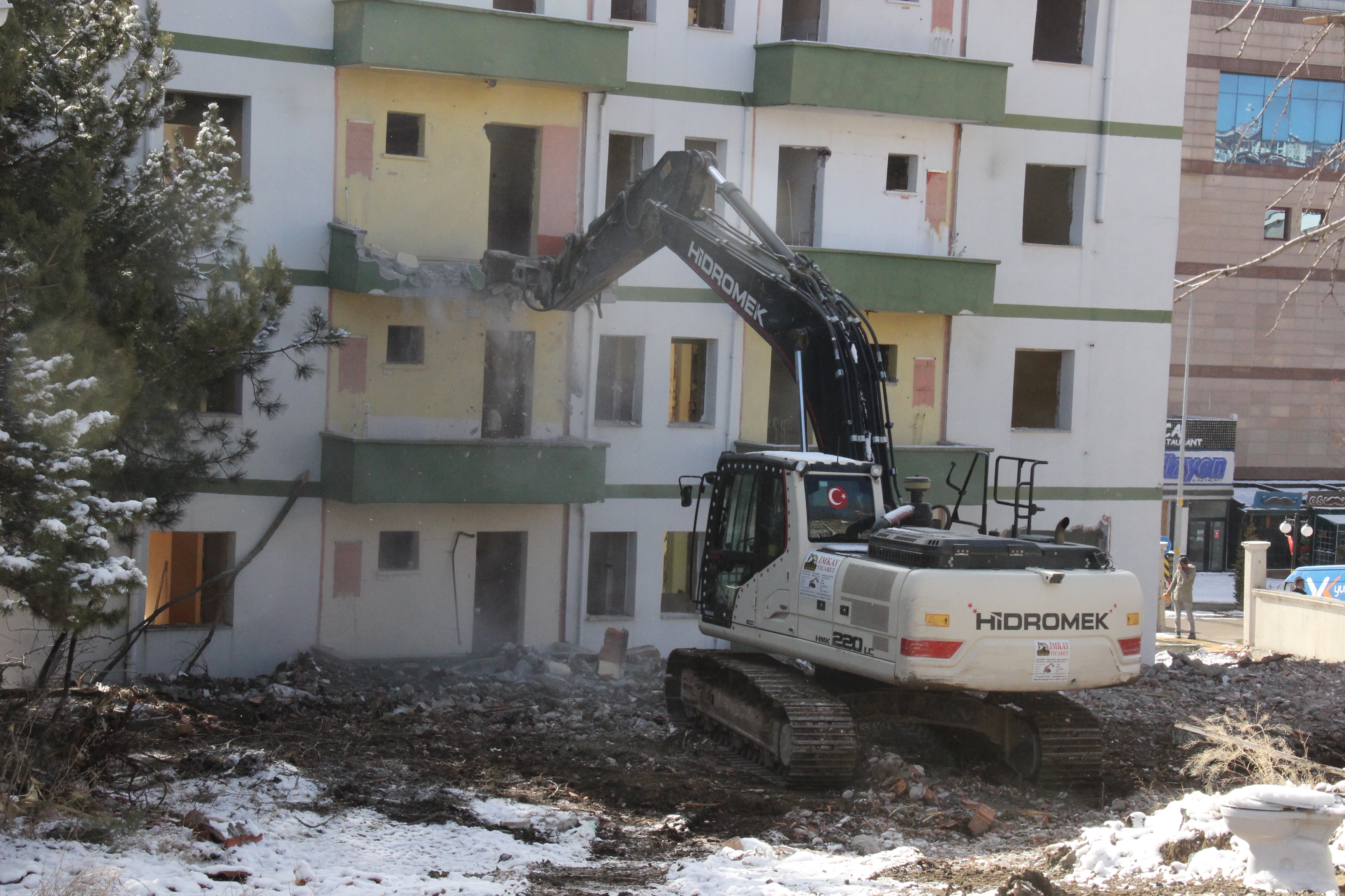 Yozgat’ta Menekşe Evleri Kentsel Dönüşüm ve Millet Bahçesi projesi kapsamında