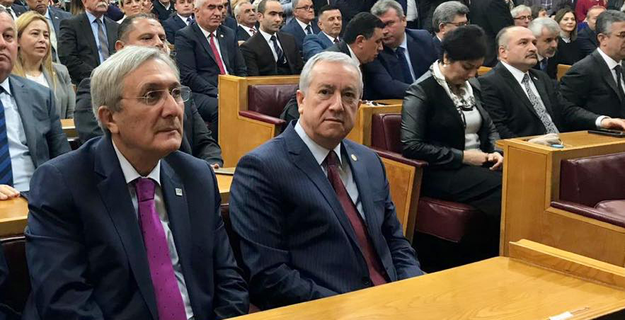 Milliyetçi Hareket Partisi'nin MYK listesinde Sadir Durmaz asil listeden, Sezer