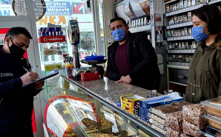 Sorgun Belediyesi Zabıta Müdürlüğü Ekipleri tarafından Kontrollü Normalleşme Süreci kapsamında