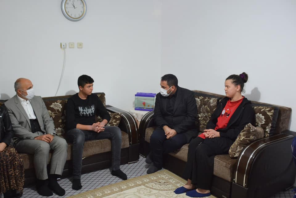 Sorgun Belediye Başkanı M. Erkut Ekinci, mahalle ziyaretleri kapsamında Yenidoğan