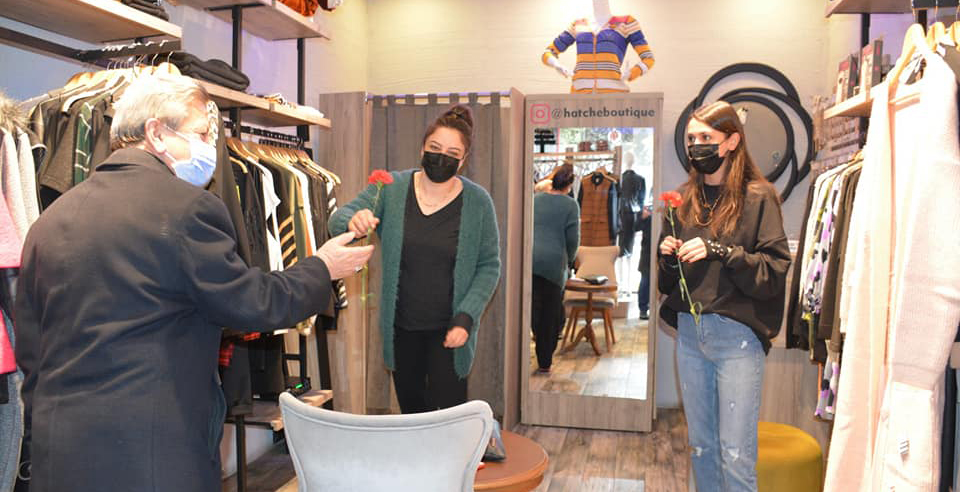 Ak Parti İl Başkanı Yusuf Başer, Kadın Kolları tarafından düzenlenen