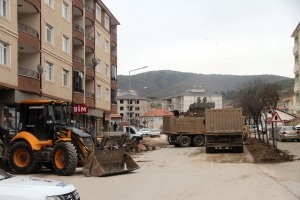 Akdağmadeni İlçesinin çehresini değiştirecek İstiklal Caddesi proje çalışması başladı.
