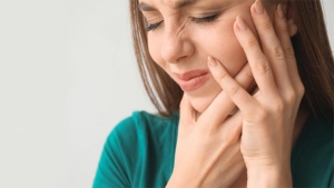 Kanadalı bilim insanlarının yaptığı araştırmaya göre diş eti iltihabı olan