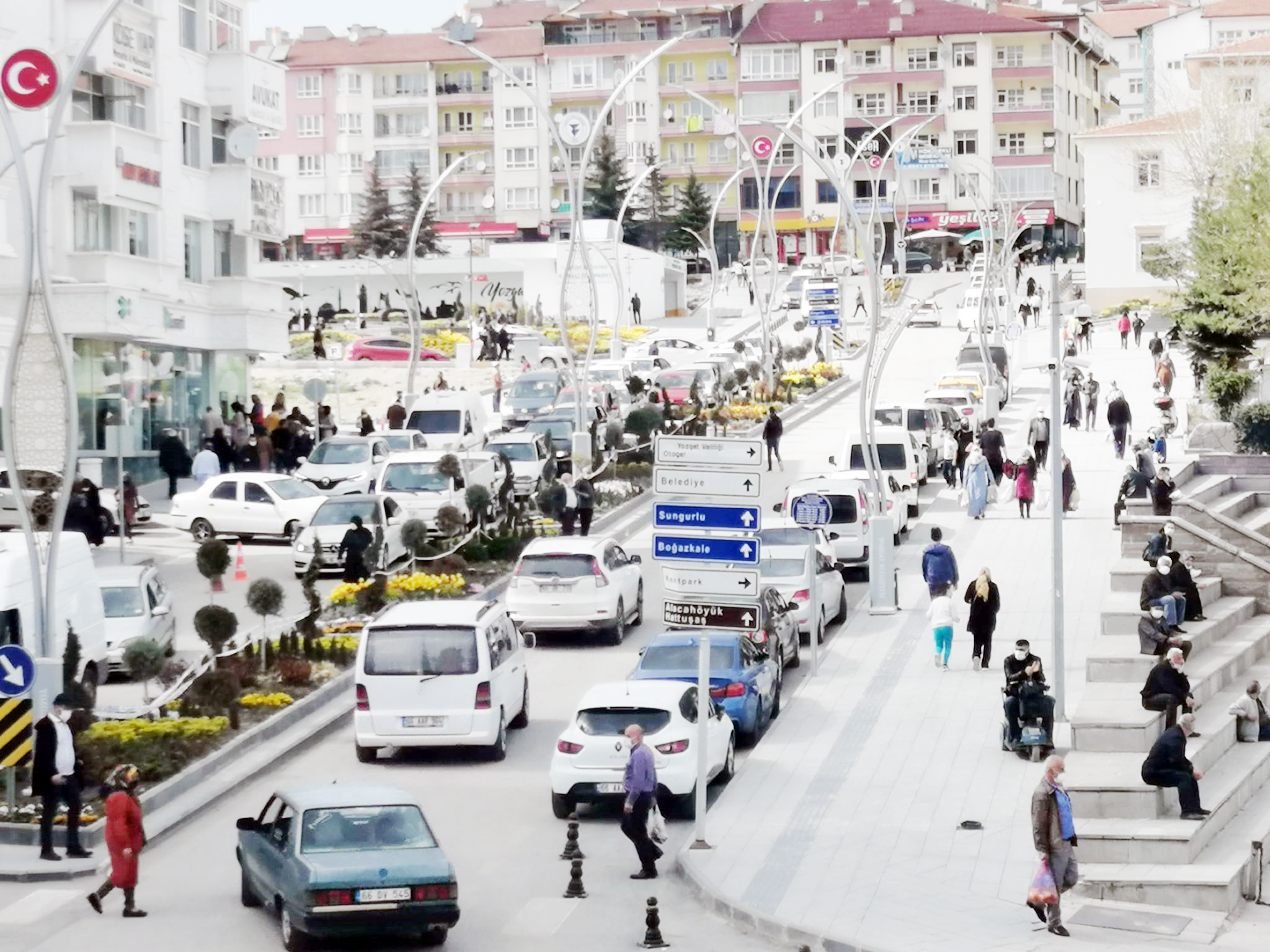 Kovid-19 salgını nedeniyle bu akşam (Perşembe) günü saat 19: 00’da