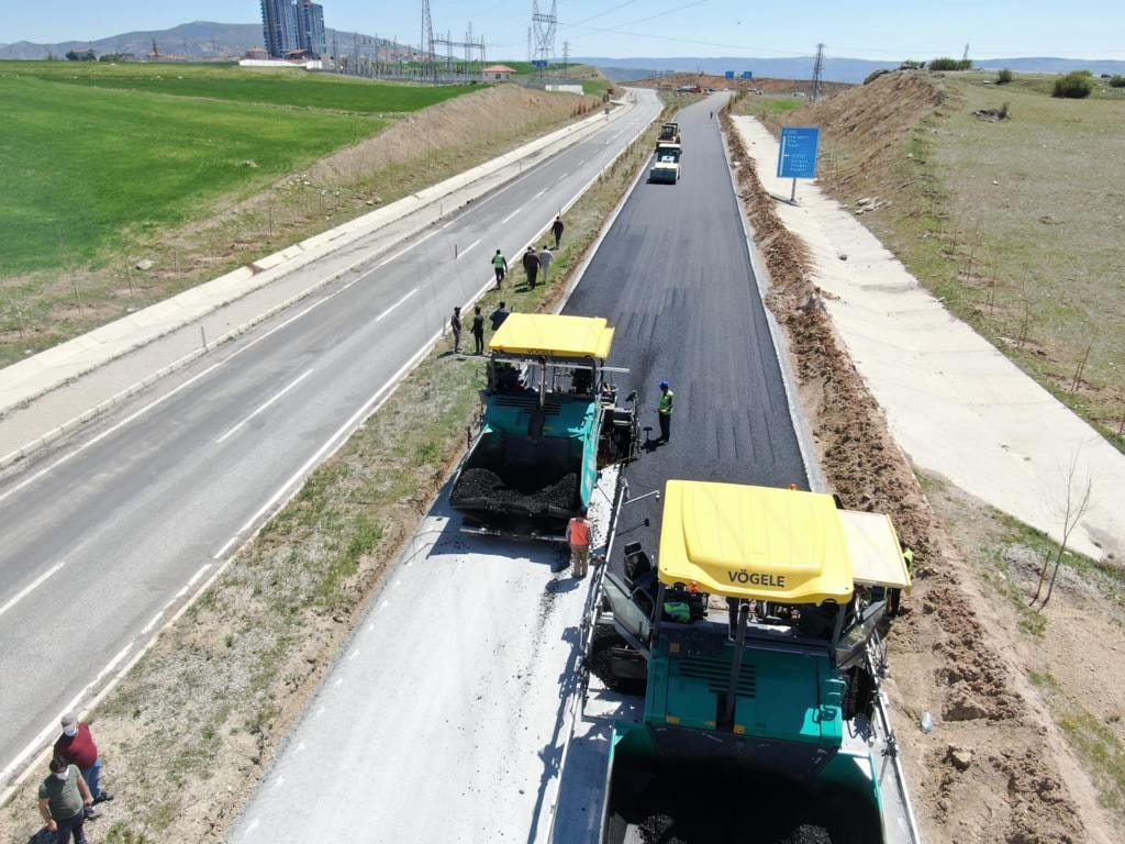 Belediye Başkanı Eyüp Çakır, Çekerek ilçesinde Yol ve kaldırım sökümü