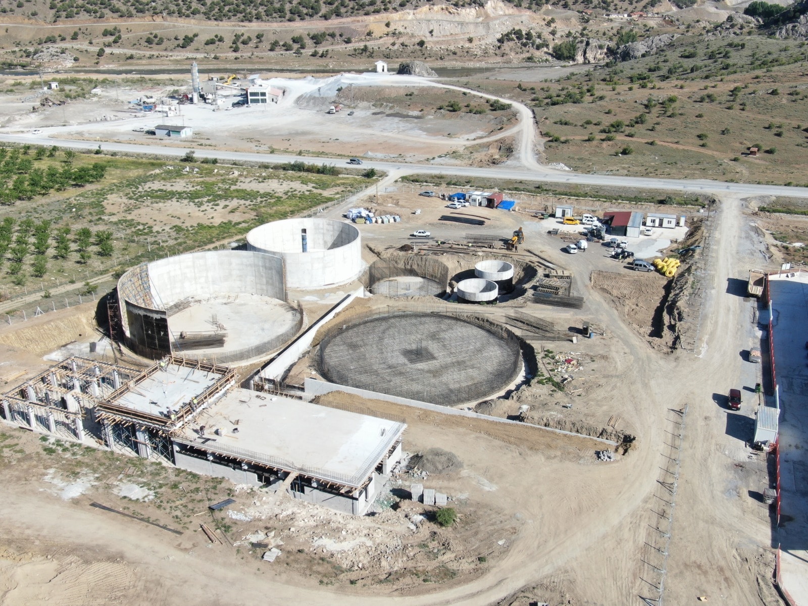 Çekerek Belediye Başkanı Eyyüp Çakır biyogaz tesisi çalışmalarının devam ettiğini