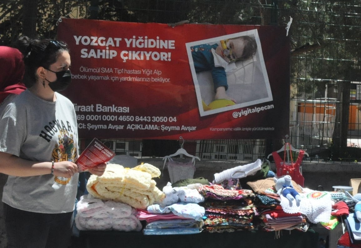 İzmir'in Menemen ilçesinde yaşayan ve doğumundan 1.5 ay sonra Spinal