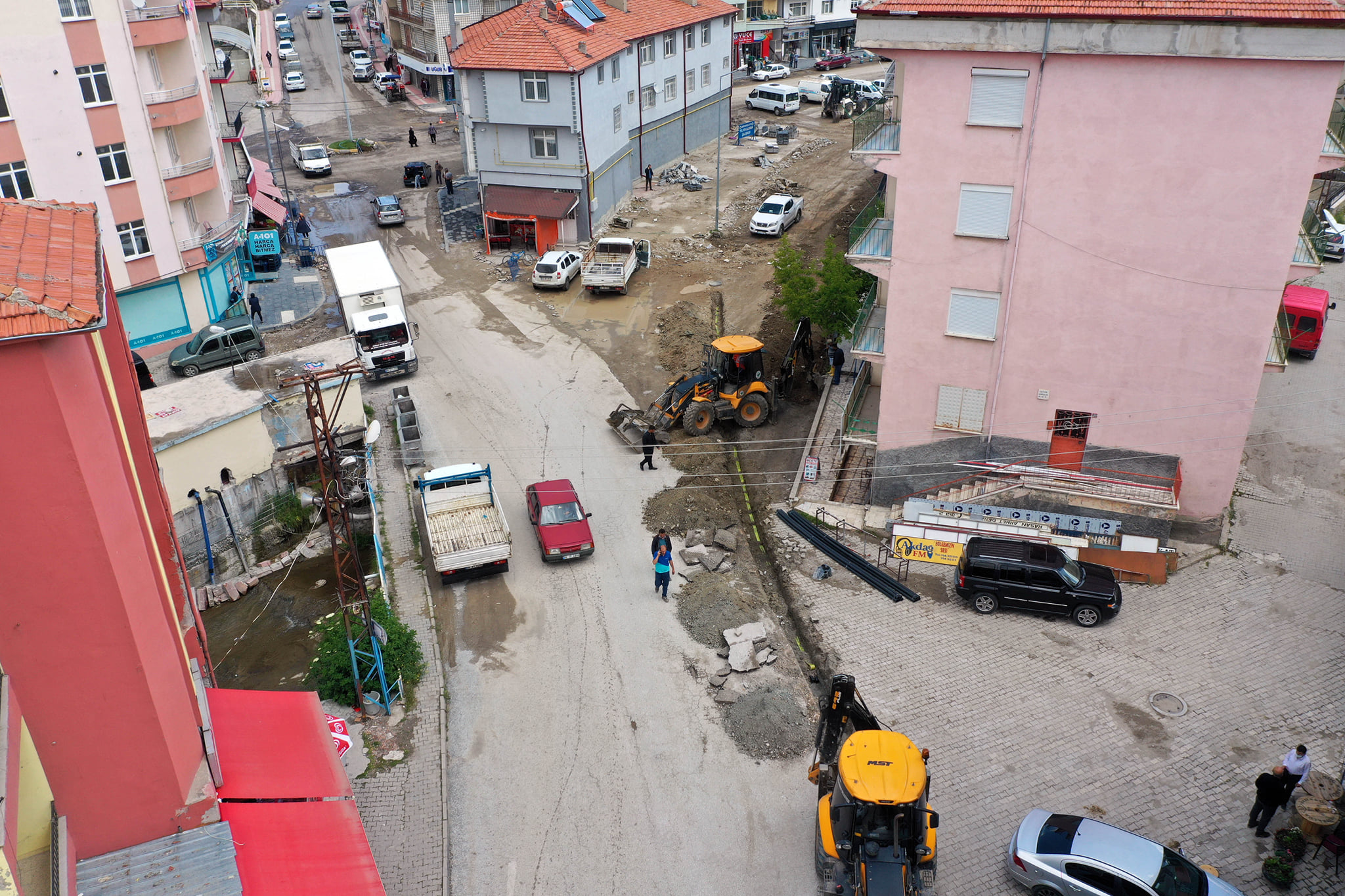 Akdağmadeni Belediye Başkanı Nezih Yalçın, ilçenin önemli sorunlarının başında gelen