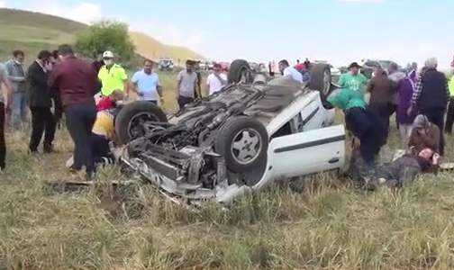 Yozgat’ın Yerköy İlçesi Saray Köyü yakınlarında meydana gelen trafik kazasında