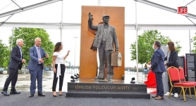 “Umuda Yolculuk Anıtı“ İstanbul’da açıldı