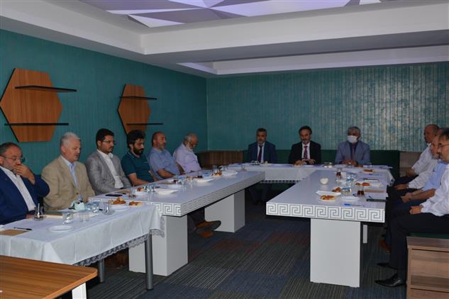 Her ay düzenli olarak gerçekleştirilen İlçe Müftüleri toplantısı Boğazlıyan İlçe