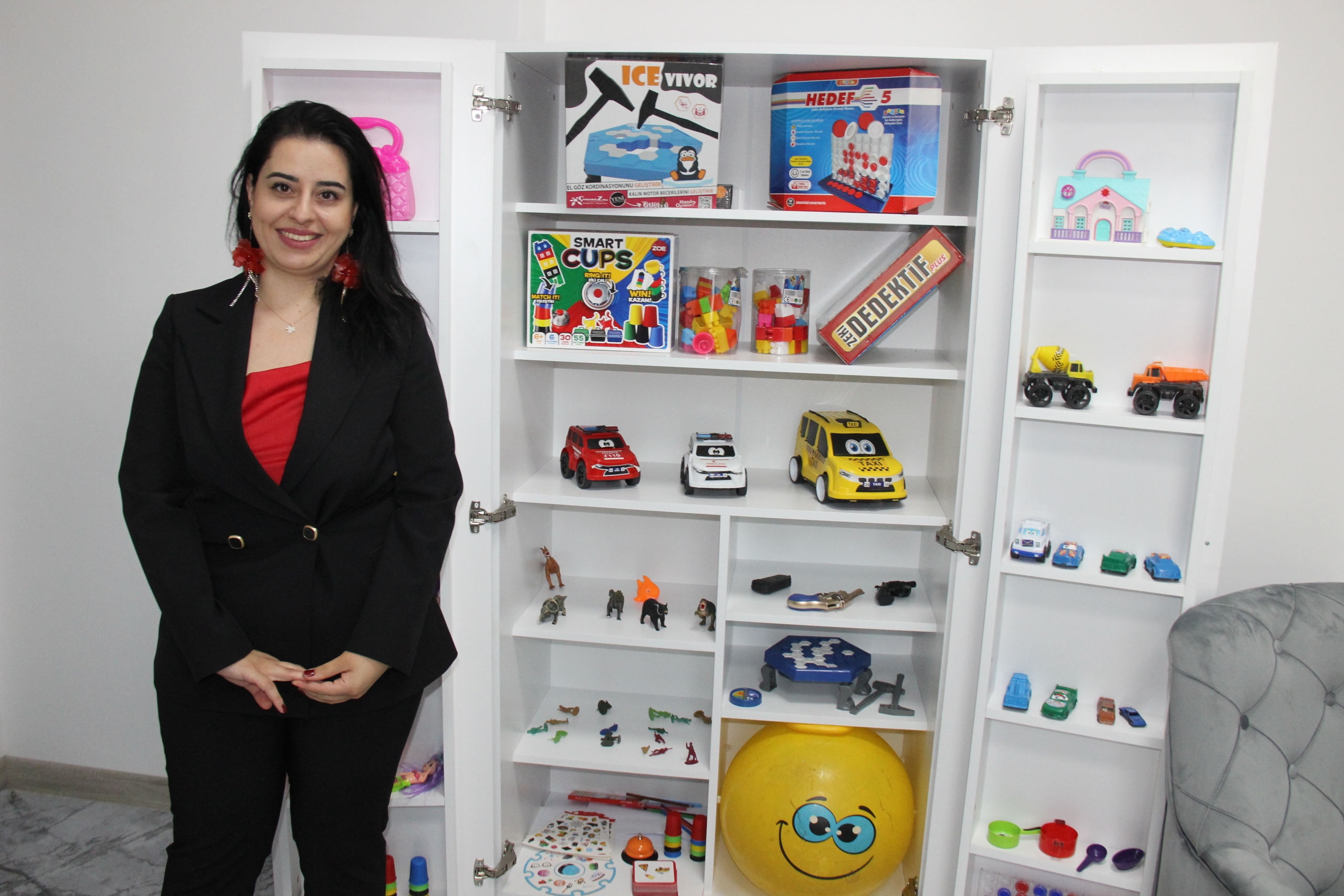 Çocuklarda dikkat eksikliği ve hiperaktivite bozukluğu sorunlarının ilaçsız tedavisi üzerine