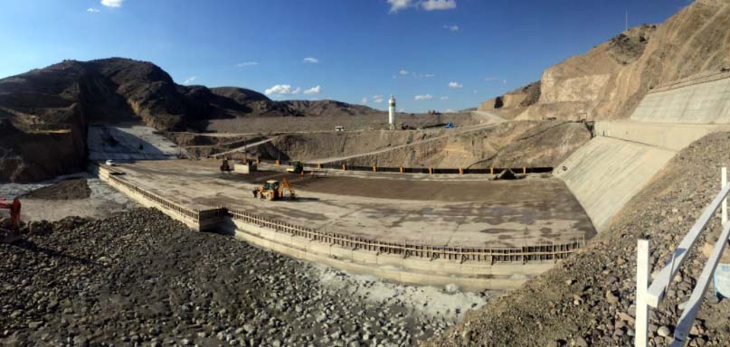 Yerköy İnandık Barajında devam eden çalışmalar Bölge Müdür Yardımcısı Aslı