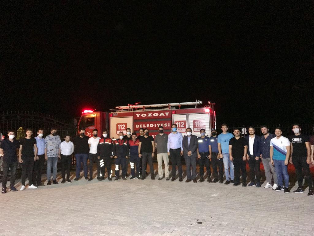 Ak Parti Yozgat Gençlik Kolları Başkanı Yaşar Taşdemir ve Yönetim