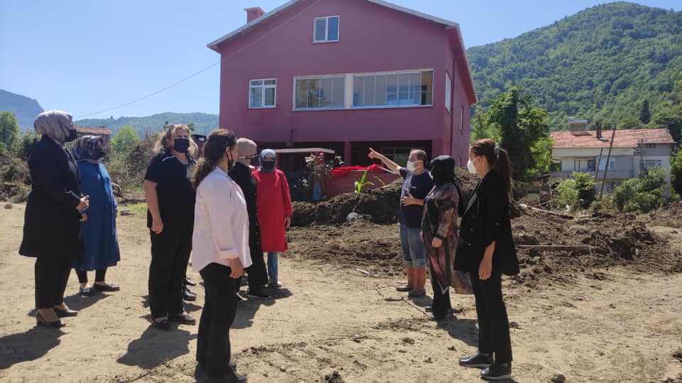 Ak Parti Kadın Kolları Yozgat İl Başkanı İlknur Ünal, Genel