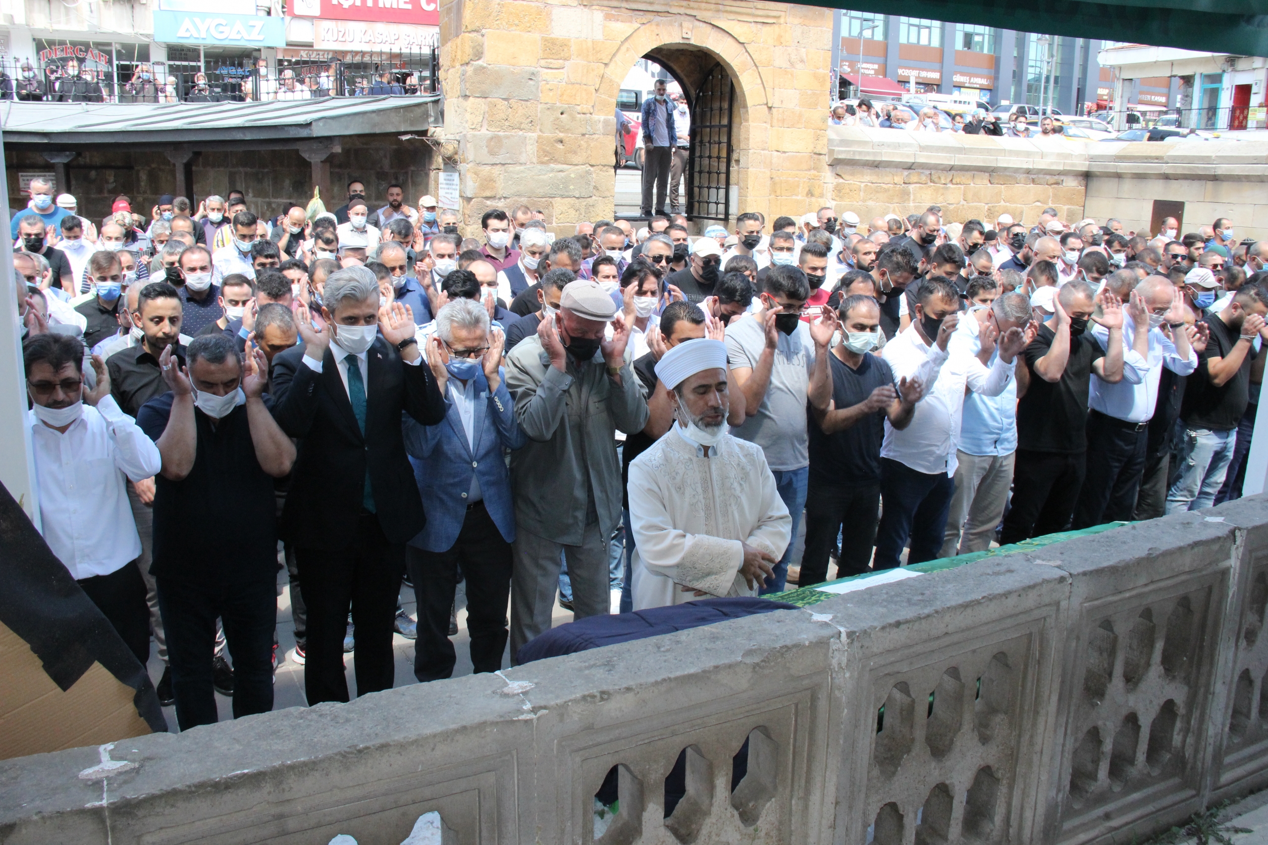 Yozgat Belediyesi personeli, Emlak ve İstimlak Müdürü Adem Çiftçi’nin kayınbiraderi