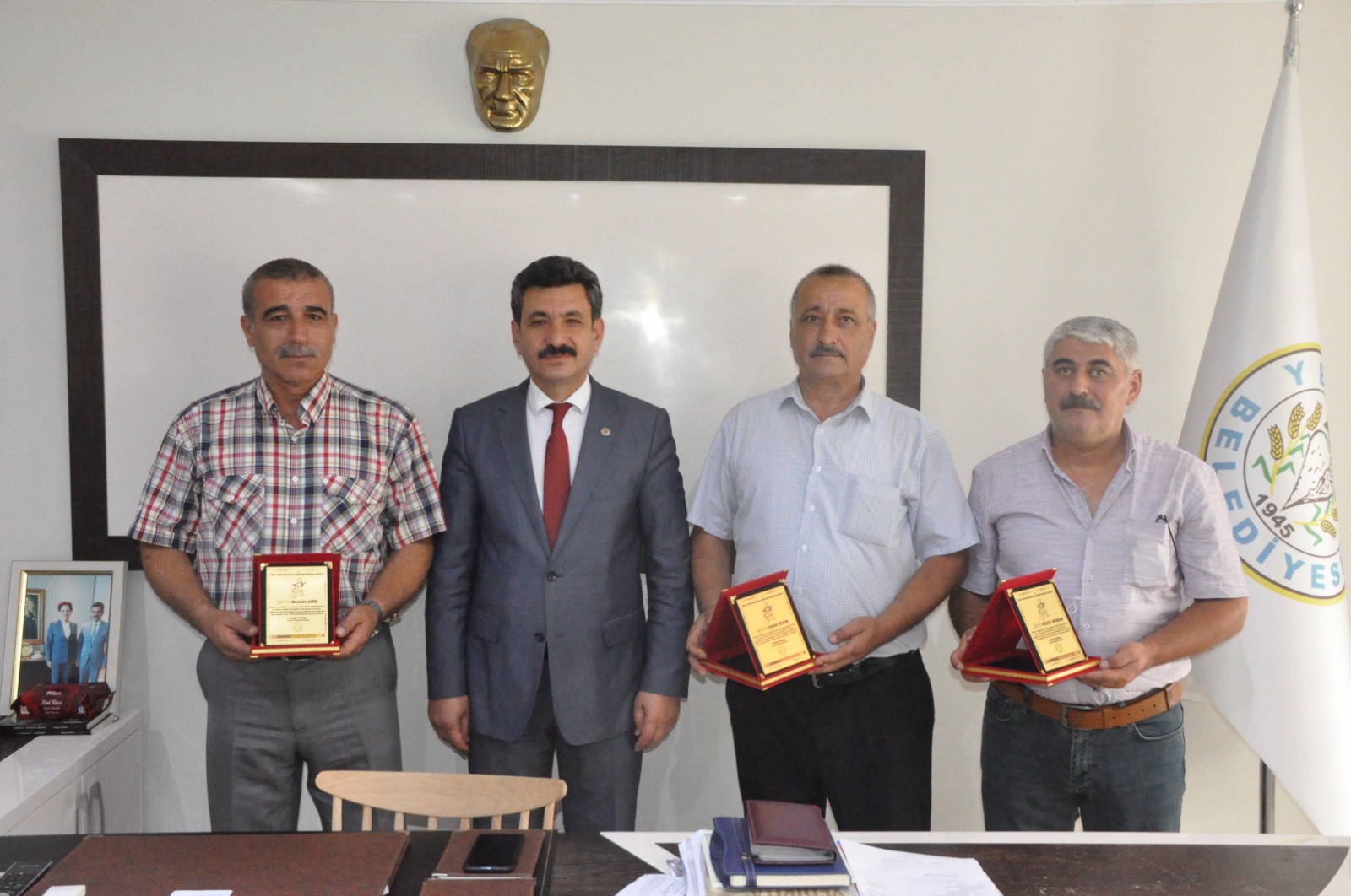 Yerköy Belediye Başkanı Ferhat Yılmaz, Antalya’nın Manavgat ilçesindeki yangın söndürme