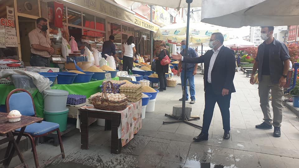 Yozgat Valisi Ziya Polat, mesaisine siyasi parti temsilcilerini ve esnafları