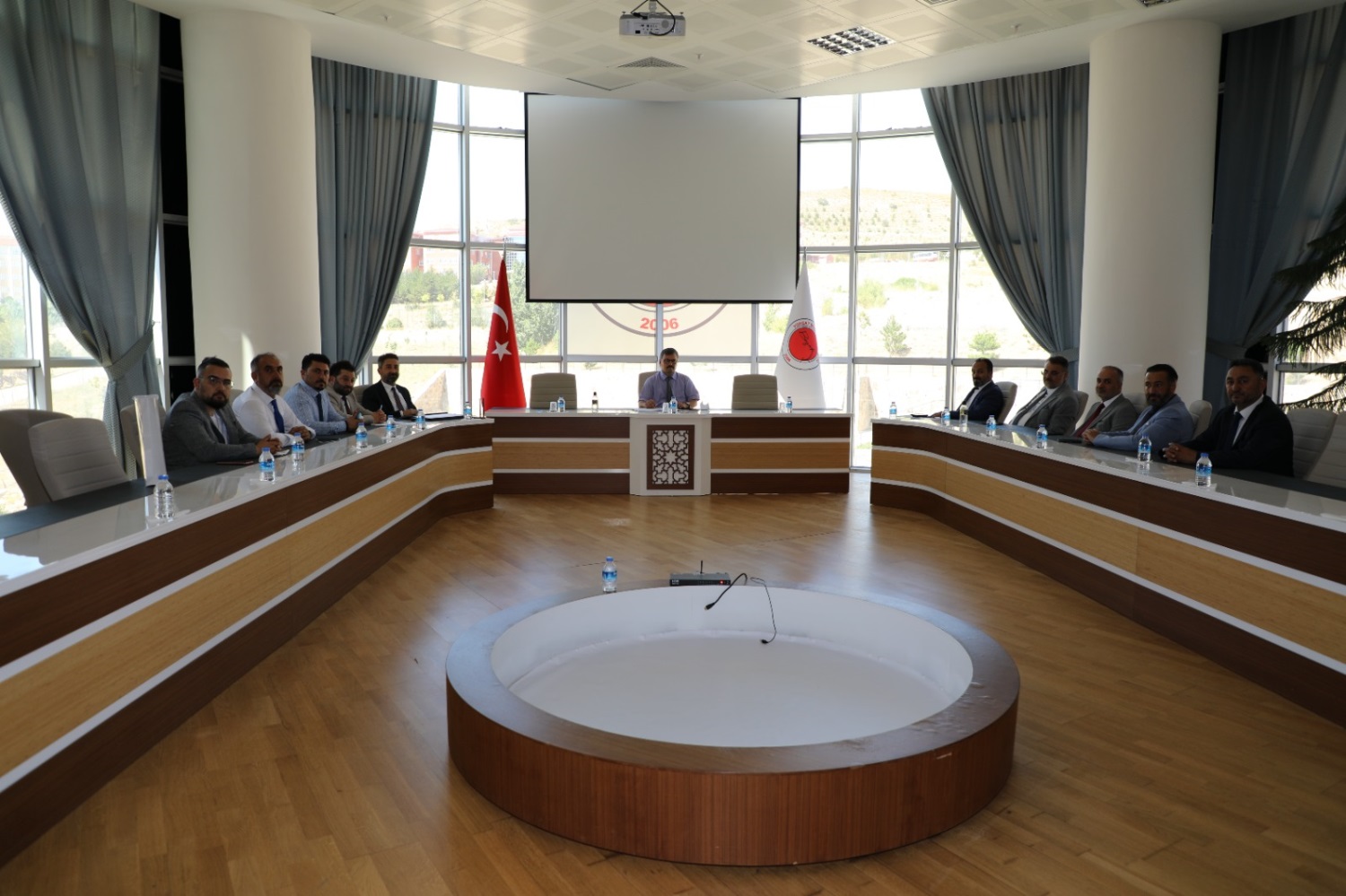 Avrupa Yozgatlılar Federasyonu Başkanı Alper Başkurt ve beraberindeki yönetim kurulu