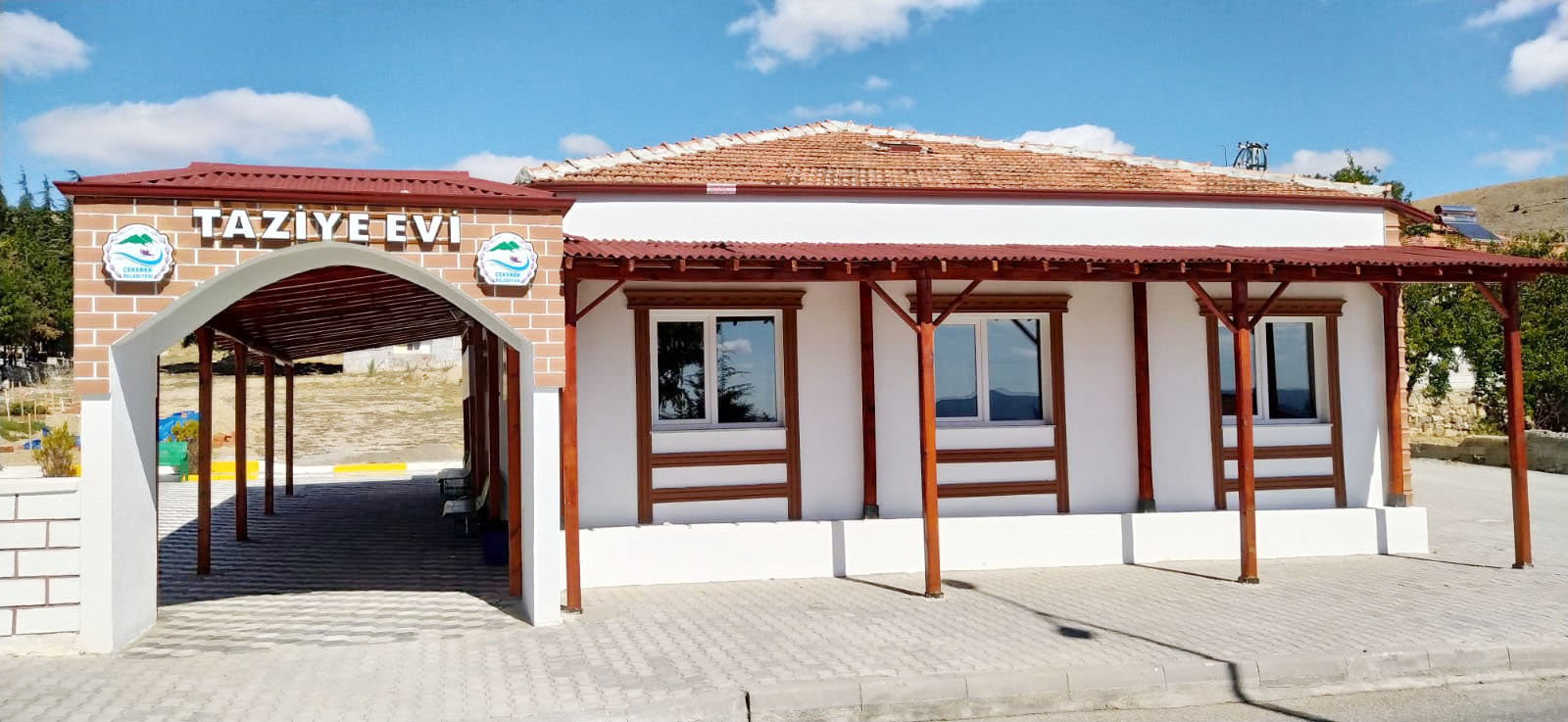 Çekerek Belediye Başkanı Eyüp Çakır,İlçede mezarlık alanını genişleterek taziye evi