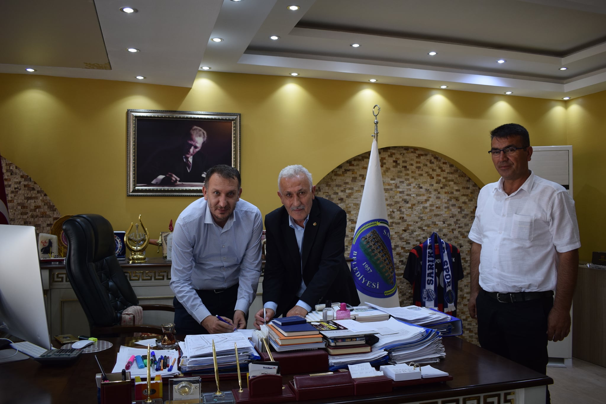 Hizmet-İş Sendikası ile Sarıkaya belediye başkanlığı arasında sendika üyesi kadrolu