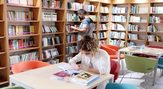 Yozgat Valiliği tarafından hayata geçirilen “Her İlçeye Kütüphane” projesi kapsamında