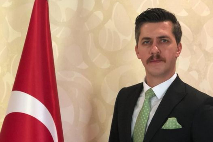 Cumhurbaşkanlığı Atama Kararı ile Sarıkaya'ya atanan Kaymakam Samet Serin göreve