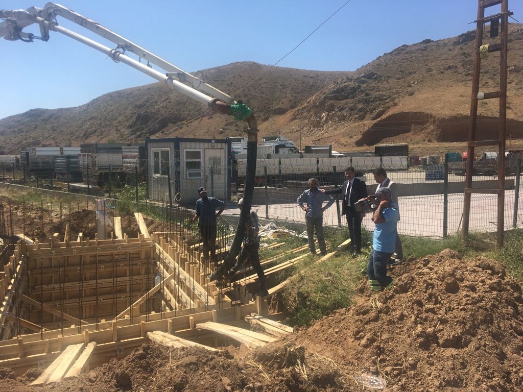 Yerköy Belediye Başkanı Ferhat Yılmaz, ilçede içme suyu sondaj çalışmaları