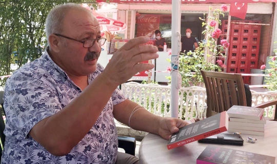 Kültür ve Turizm Bakanlığı Halk Şairi ünvanı sahibi, şair, yazar