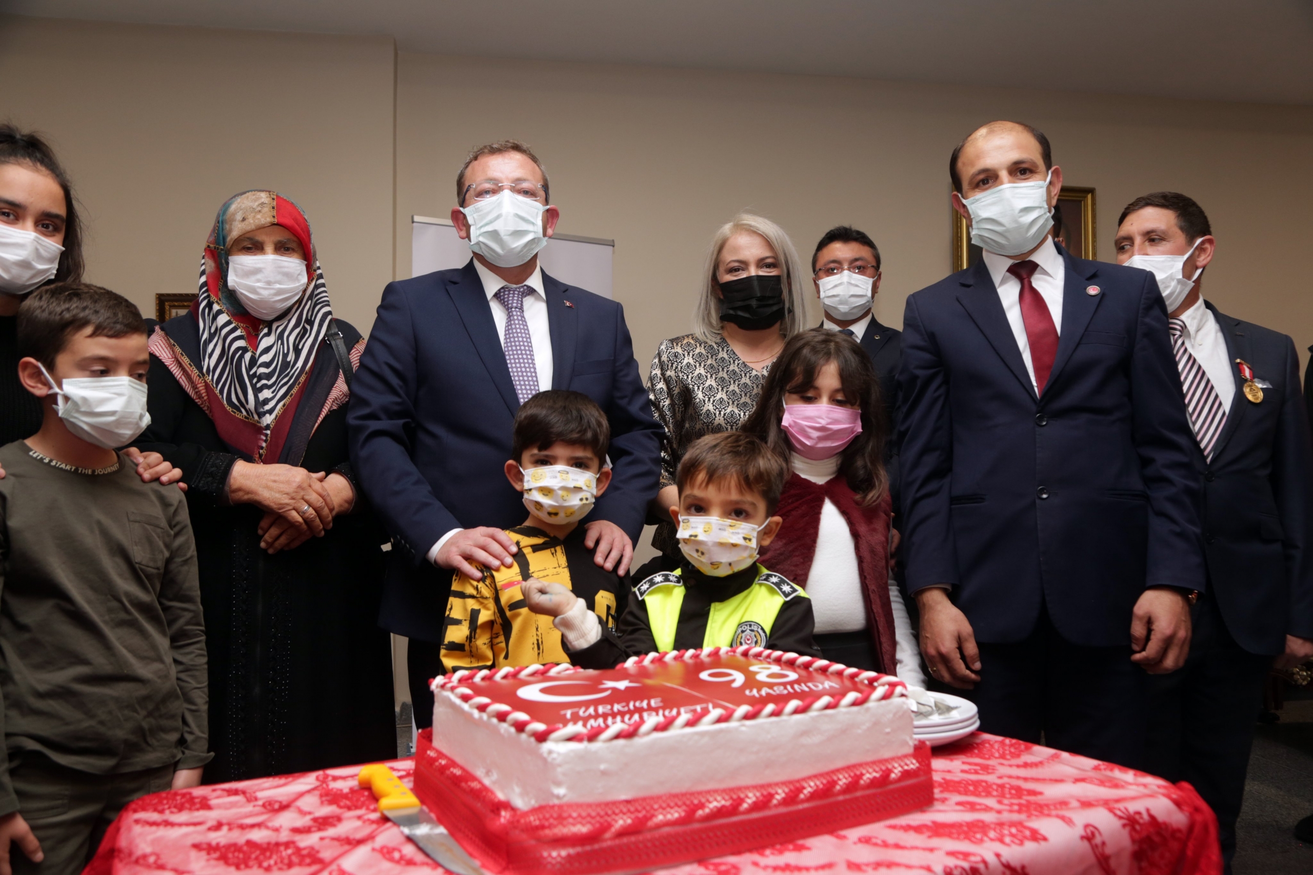 29 Ekim Cumhuriyet Bayramı etkinlikleri kapsamında Yozgat Valisi Ziya Polat