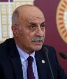 Cumhuriyet Halk Partisi (CHP) Yozgat Milletvekili Ali Keven, Türkiye’de öğretmen