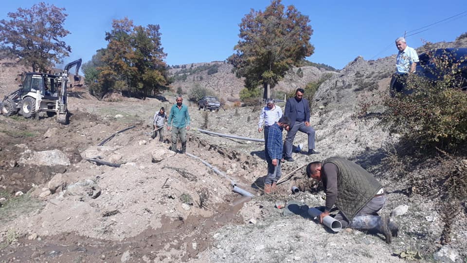 Kadışehri Belediye Başkanı İrfan Akın, ülke genelinde yaşanan kuraklığın bölgelerinde