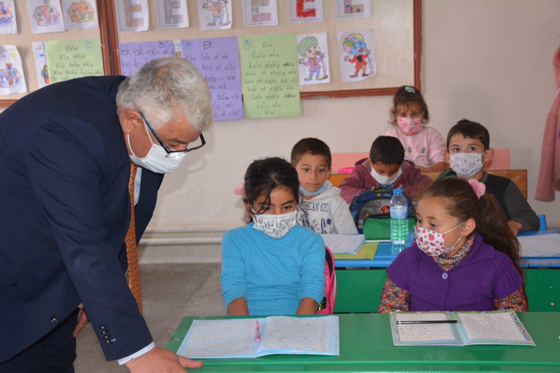 Yozgat İl Milli Eğitim Müdürü Yusuf Yazıcı, okul ziyaretleri kapsamında