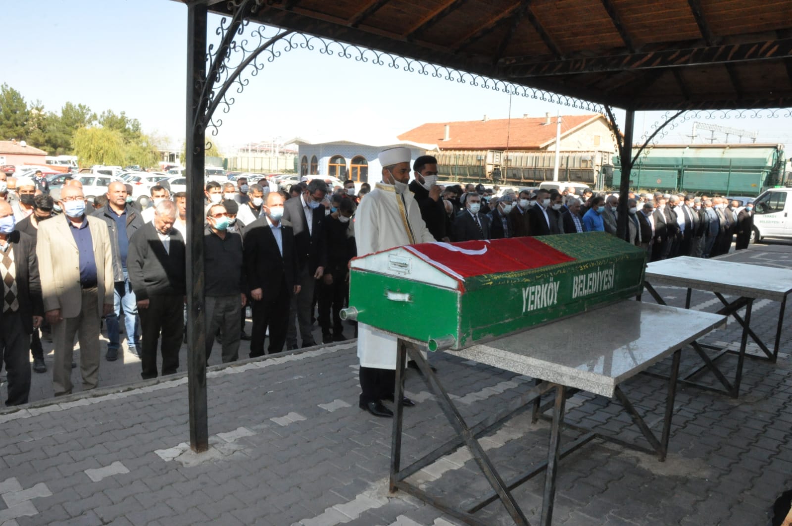 Van’da vatani görevini yaparken geçirdiği kalp krizi sonucu şehit olan