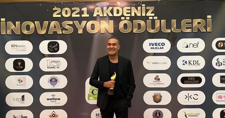 "Ben Yoruldum Hayat" şarkısıyla şöhret kapısını aralayan hemşehrimiz Mümin Sarıkaya